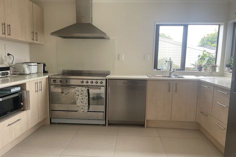 Photo of property in 3/72 Moore Street, Howick, Auckland, 2014