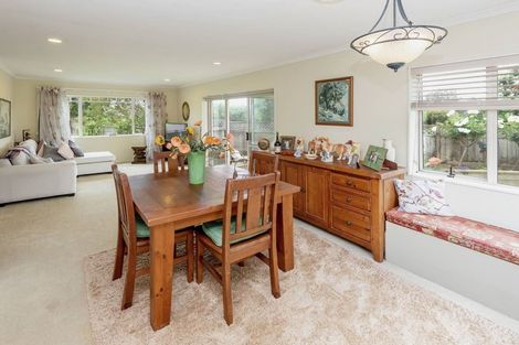 Photo of property in 47 Corta Bella Place, Golflands, Auckland, 2013