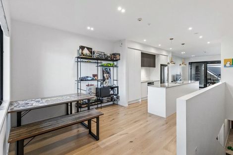 Photo of property in 86 Rangihina Road, Hobsonville, Auckland, 0616