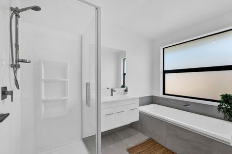 Photo of property in 405d Carrington Street, Upper Vogeltown, New Plymouth, 4310