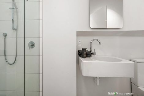 Photo of property in 35b Hobson Crescent, Thorndon, Wellington, 6011