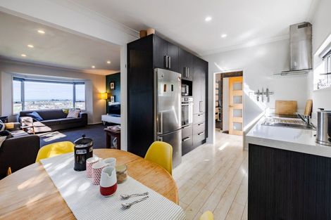 Photo of property in 13 Forfar Street, Clyde Hill, Dunedin, 9011