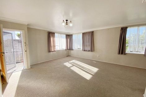 Photo of property in 4/126 Astley Avenue, New Lynn, Auckland, 0600