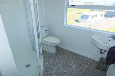 Photo of property in 14 Brown Terrace, Foxton Beach, Foxton, 4815