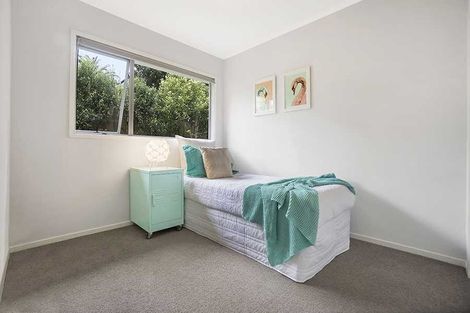 Photo of property in 1/17 Sandiacre Way, Browns Bay, Auckland, 0630