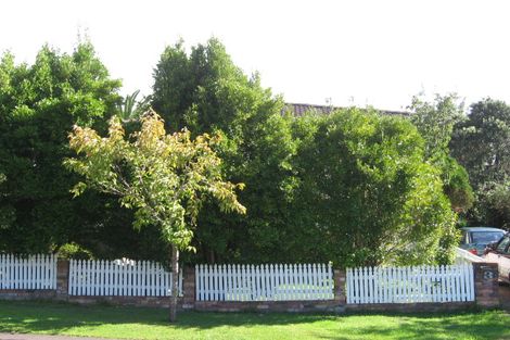 Photo of property in 3 Chislehurst Street, Henderson, Auckland, 0612