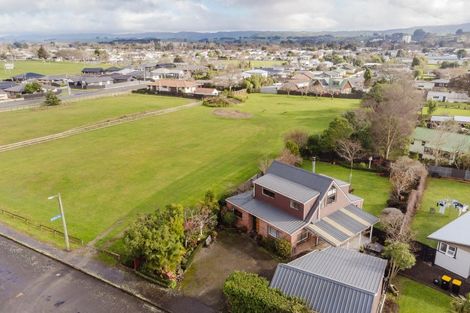 Photo of property in 4 Lawson Street, Pahiatua, 4910