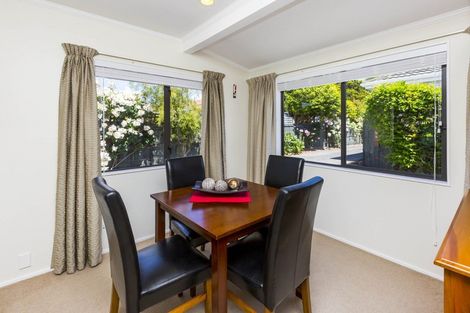 Photo of property in 6a Tui Grove, Elderslea, Upper Hutt, 5018