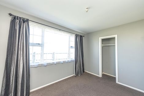 Photo of property in 2 Kotuku Street, Castlecliff, Whanganui, 4501