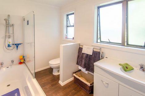 Photo of property in 28 Severn Street, Mosgiel, 9024