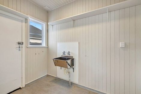 Photo of property in 12 Hardy Street, New Brighton, Christchurch, 8061