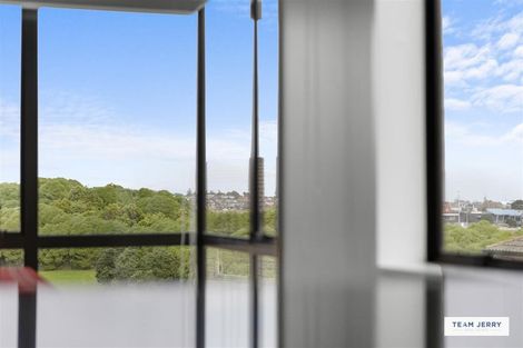 Photo of property in 28 Fairchild Avenue, Goodwood Heights, Auckland, 2105