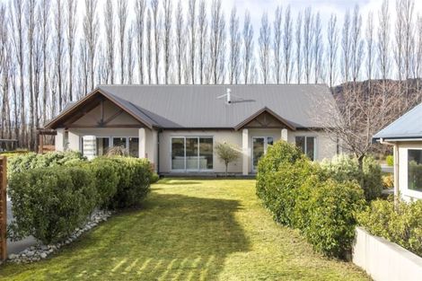 Photo of property in 19 The Dunes, Cromwell, 9310