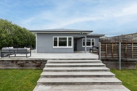 Photo of property in 47a Napier Road, Havelock North, 4130