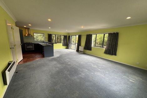 Photo of property in 78 Woodhouse Avenue, Karori, Wellington, 6012