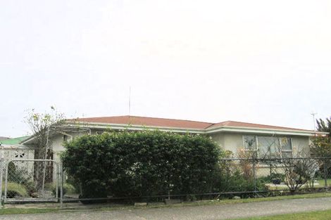 Photo of property in 108 Avondale Road, Taradale, Napier, 4112