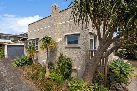 Photo of property in 181 Tukapa Street, Westown, New Plymouth, 4310