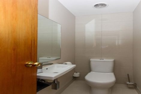 Photo of property in 13 Sandel Rise, Merrilands, New Plymouth, 4312