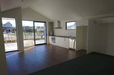 Photo of property in 32 Glen Dene Crescent, Wanaka, 9305