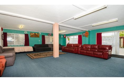 Photo of property in 46 Matuhi Rise, Henderson, Auckland, 0612