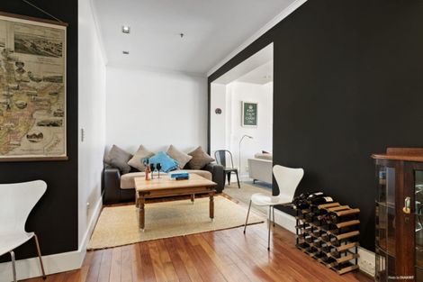 Photo of property in Augusta Apartments, 27/254 Willis Street, Te Aro, Wellington, 6011