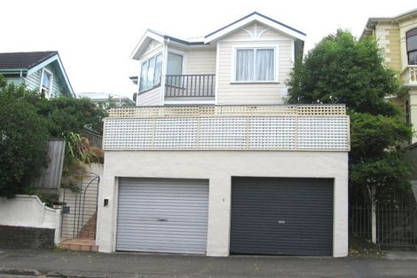 Photo of property in 53 Pirie Street, Mount Victoria, Wellington, 6011