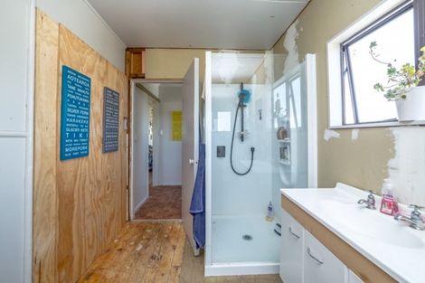 Photo of property in 90 Settlement Road, Morison Bush, Greytown, 5794