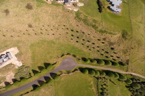 Photo of property in 19 Rangitukua Drive, Kuratau, Turangi, 3381