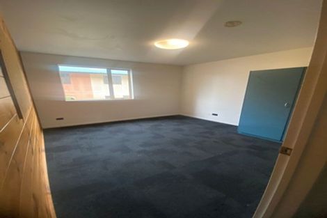 Photo of property in 3/125 Carrington Road, Point Chevalier, Auckland, 1025