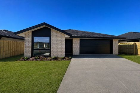 Photo of property in 62 Crossley Avenue, Woodend, 7610