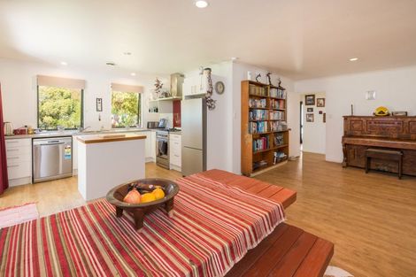 Photo of property in 63 Gibsons Road, Kaituna, Blenheim, 7273