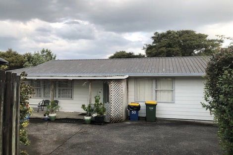 Photo of property in 33 West Harbour Drive, West Harbour, Auckland, 0618