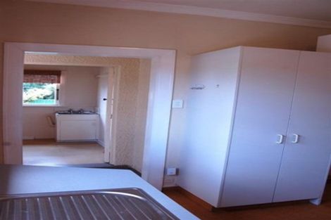 Photo of property in 216 Saint Leonards Avenue, Saint Leonards, Hastings, 4120