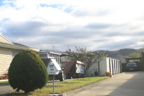 Photo of property in 39 Anderson Road, Taradale, Napier, 4112