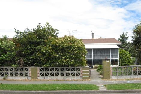 Photo of property in 2 Lomond Place, Woolston, Christchurch, 8062