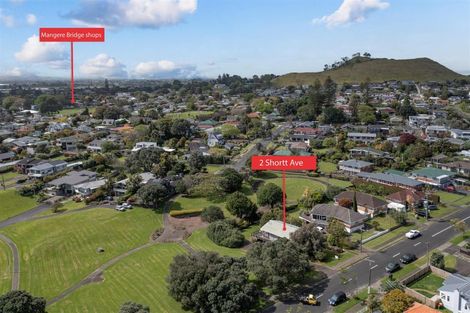 Photo of property in 2 Shortt Avenue, Mangere Bridge, Auckland, 2022