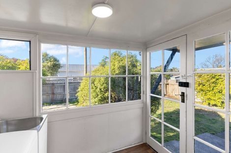 Photo of property in 181 Bowhill Road, New Brighton, Christchurch, 8083