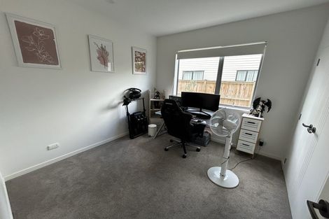 Photo of property in 19 St Claire Road, Silverdale, 0932