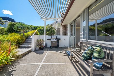Photo of property in 23 Rangitoto View Road, Cockle Bay, Auckland, 2014