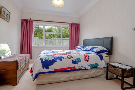 Photo of property in 49 Holland Crescent, Bulls, 4818