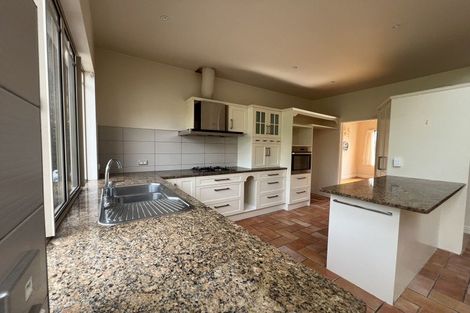 Photo of property in 6 Advance Way, Albany, Auckland, 0632