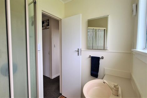 Photo of property in 18 Gisborne Terrace, Opunake, 4616