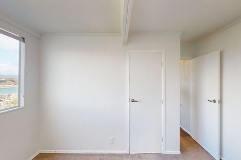 Photo of property in 53 Sutherland Road, Melrose, Wellington, 6023