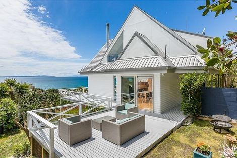 Photo of property in 117 Pacific Parade, Army Bay, Whangaparaoa, 0930