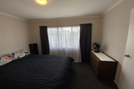 Photo of property in 8 Tiraumea Street, Palmerston North, 4410