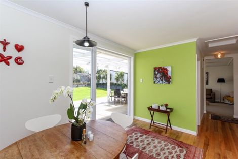 Photo of property in 20 Fitzroy Road, Fitzroy, New Plymouth, 4312
