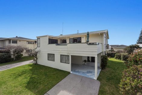 Photo of property in 25 Eruini Street, Ohope, 3121