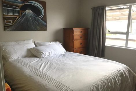 Photo of property in 18 Snells Beach Road, Snells Beach, 0920