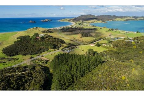 Photo of property in 654 Whangaruru Road North, Whangaruru, Russell, 0184