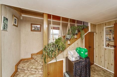 Photo of property in 87 Glover Road, Hawera, 4610